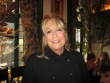 Diane Ladd's It's A Wonderful Life moment: "Thank you for my wings."